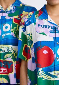 Obey Clothing FRUIT CANS UNISEX - Ing - white/multi-coloured