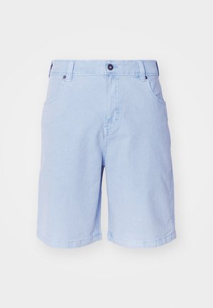 Himmelblaue Shorts aus Baumwolle. Mit einem Knopfverschluss, zwei Fronttaschen und einem geraden Schnitt mit umgeschlagenen Säumen.