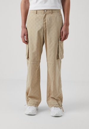 AETHER MONOGRAM PARACHUTE PANTS UNISEX - Cargobyxor - humus