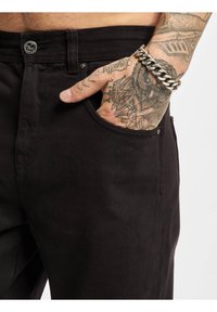 Dangerous DNGRS BAGGYS - Vaqueros rectos - black