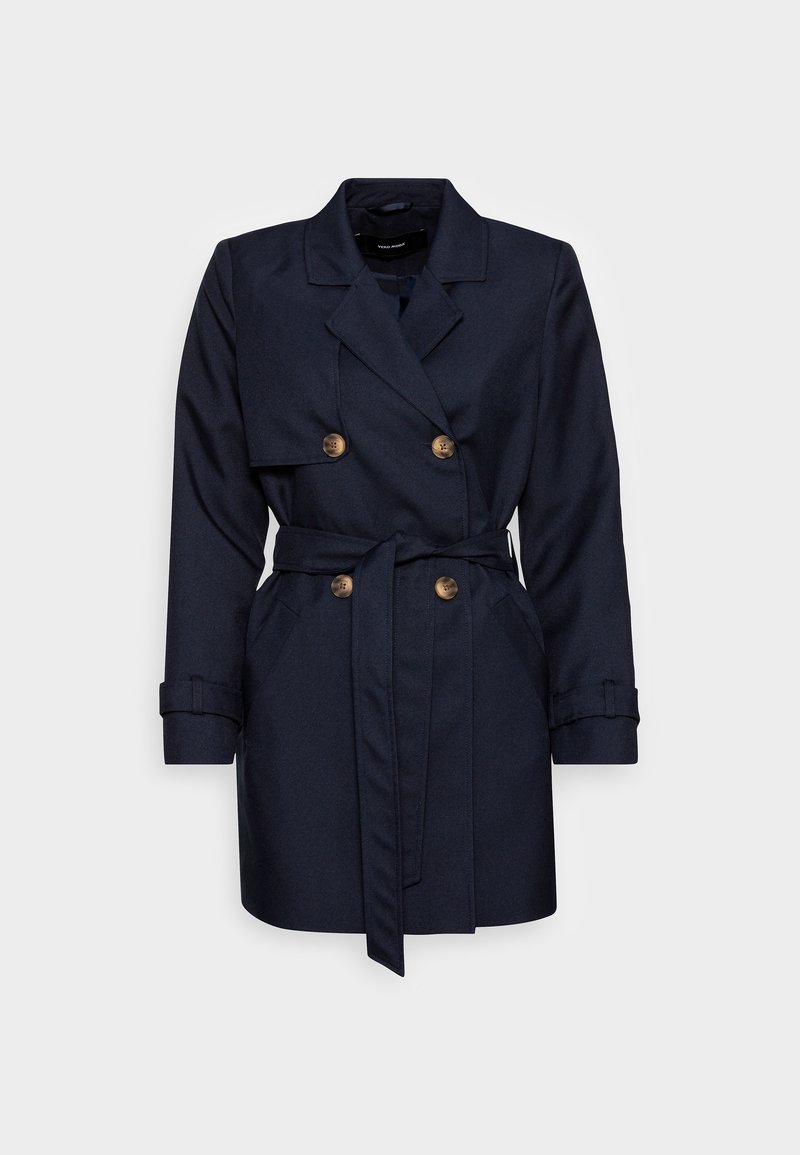 Trench-coat bleu marine foncé croisé avec ceinture, quatre boutons marron, col à revers, manches longues avec détails de sangle et poches avant.