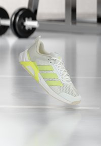 Non selezionato, footwear white/frozen lemon/orbit grey
