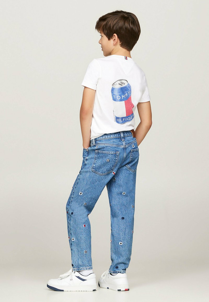 Tommy Hilfiger ARCHIVE FLAGS EMBROIDERED Jeans a sigaretta