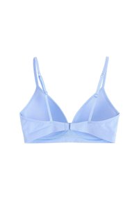 Soutien triangular azul claro con tirantes ajustables, tejido suavemente texturizado y cierre trasero. Diseño sencillo sin adornos.