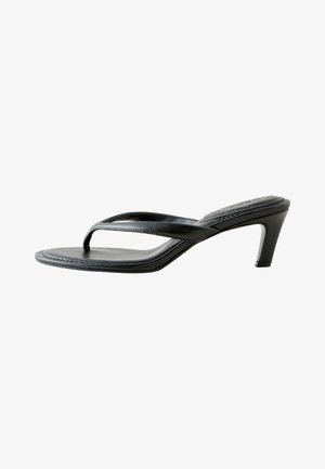 Next, Sandales tongs - new black