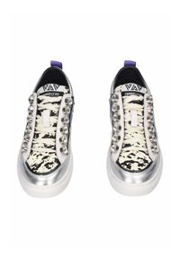 Emanuelle Vee OLIVIA - Sneakers basse - bianco