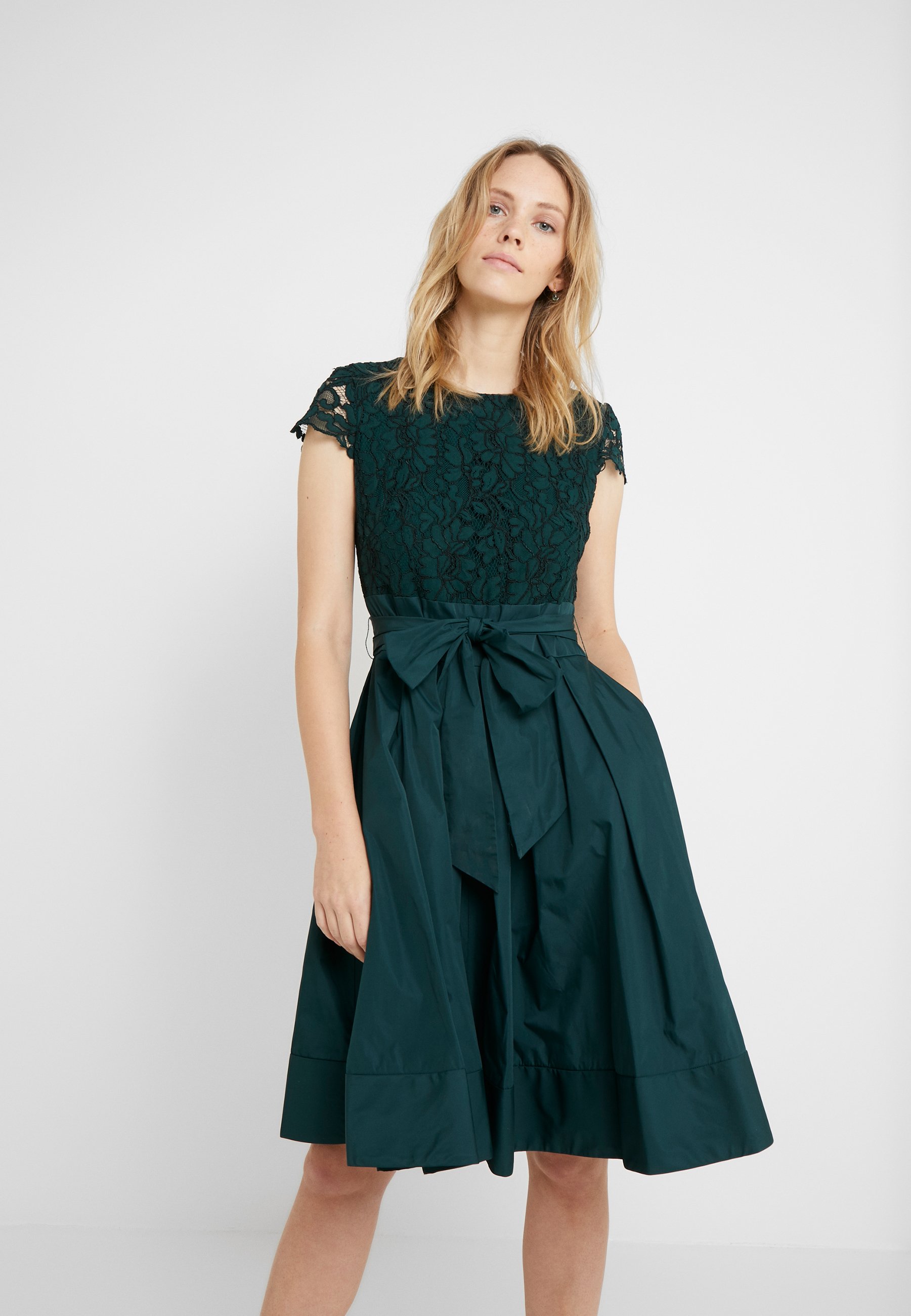 Lauren Ralph Lauren - MEMORY TAFFETA COCKTAIL DRESS - Cocktailkjole - dark fern