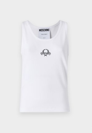 Weißes geripptes Tank-Top mit einem zentralen schwarzen bestickten Design, das ein Logo und gekreuzte Elemente zeigt, Rundhalsausschnitt und normaler Passform.
