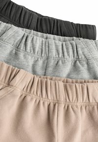 Next 3 PACK - REGULAR FIT - Tréningruha alsók - black white