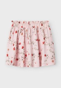 Gonna floreale rosa con vita elastica arricciata, caratterizzata da motivi floreali rossi e verdi su tessuto morbido. Design svasato con una consistenza leggera.