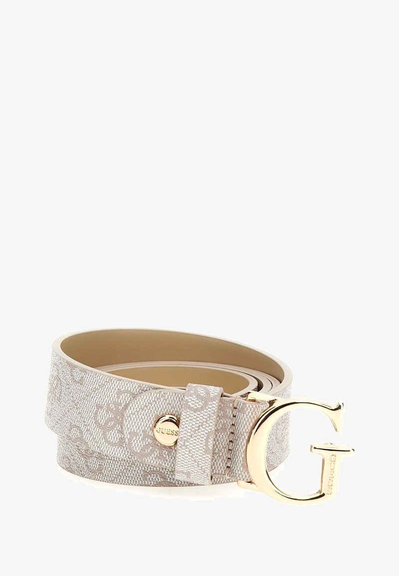 Beige stoffen riem met een reliëf logo patroon, voorzien van een gouden "G" gesp en gouden hardware, met een gladde textuur en verstelbare maat.