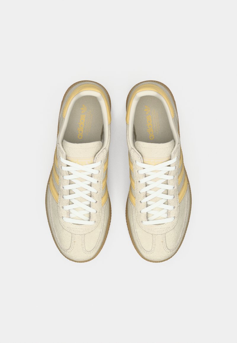adidas Originals HANDBALL SPEZIAL - Trainers - alumina/orange tint/footwear  white/light grey - Zalando