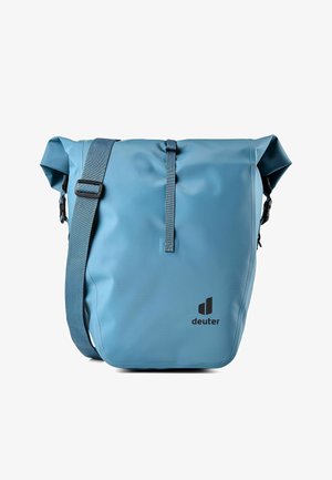 Borsa a tracolla blu impermeabile con chiusura a rotolo, tracolla regolabile, fibbia anteriore e logo "deuter" sul lato inferiore destro.