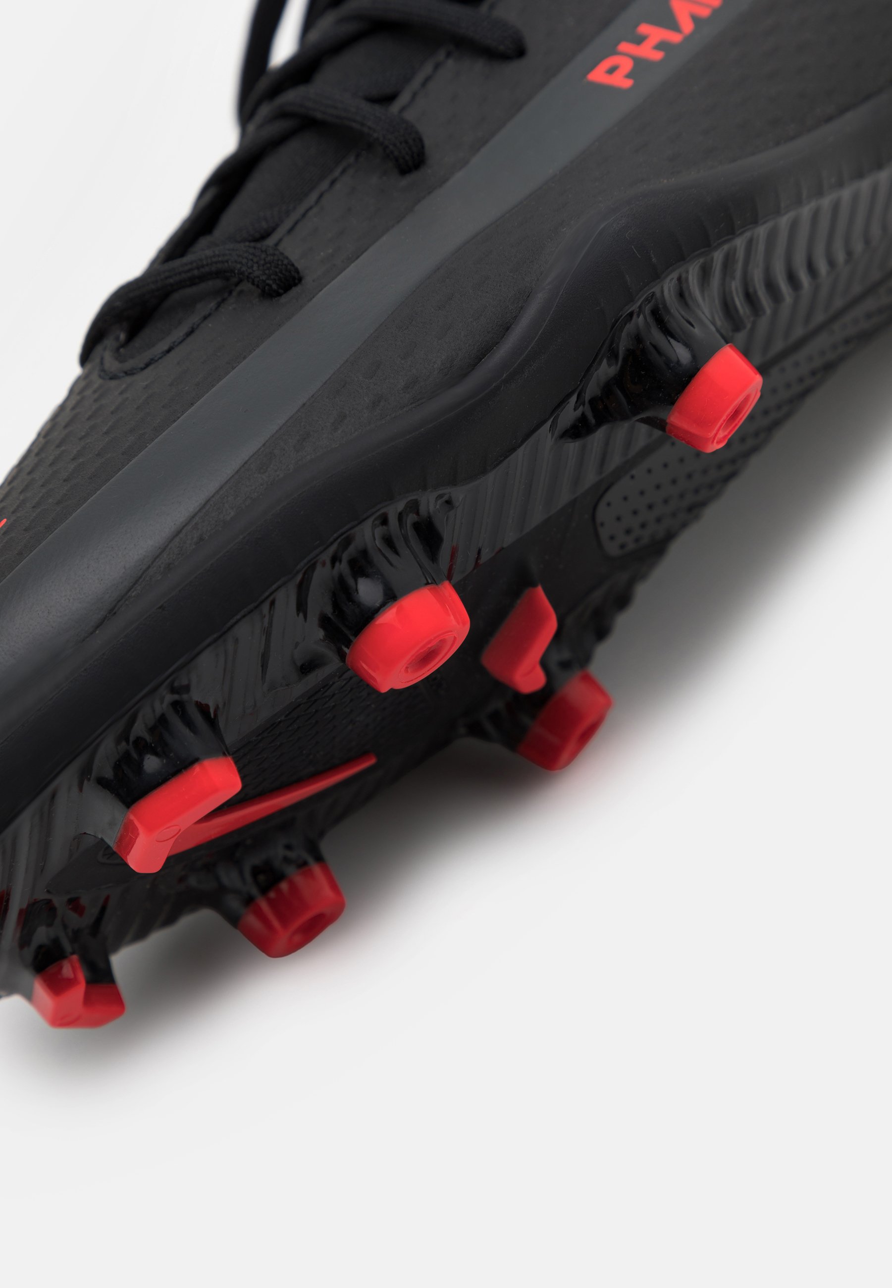 Nike Performance PHANTOM GT CLUB DF FG/MG - Voetbalschoenen met kunststof  noppen - black/chile red/dark smoke grey/Zwart - Zalando.nl