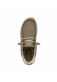 Scarpa slip-on in tela marrone con un design texture, suola bianca e accenti di colore chiaro. Caratterizzata da un laccio con una soletta in sughero.