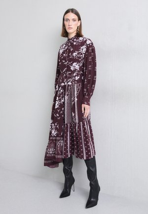 Erdem LONG SLEEVE ASYMETRICAL DRESS WITH TIERED HEM - Maxi šaty - burgundy