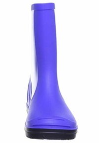 Botte en caoutchouc violette, jusqu'au genou, avec une texture lisse, un haut arrondi et une semelle en caoutchouc noire. Pas de matériel visible ni de détails supplémentaires.