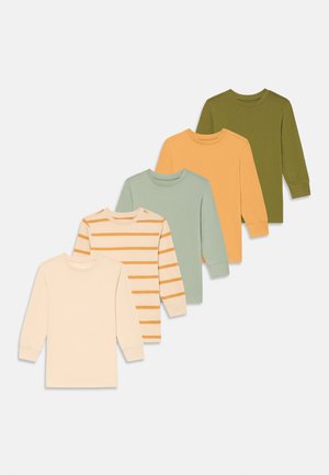 Five long-sleeve crew neck shirts in green, mustard, sage, beige with orange stripes, and light beige, arranged overlapping on white background.