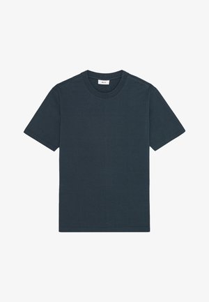 T-shirt in cotone grigio scuro con scollatura rotonda e maniche corte, caratterizzato da un design semplice e pulito senza motivi o accenti visibili.