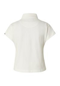 Polo blanc à manches courtes avec un col replié, vu de dos sur un fond blanc uni.