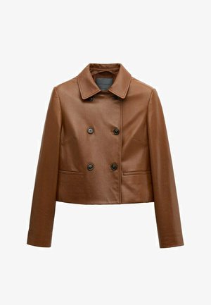 Veste courte en cuir marron avec boutons noirs croisés, col classique, manches longues et poches fendues à l'avant.