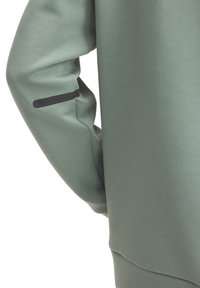 Unselected, silica green