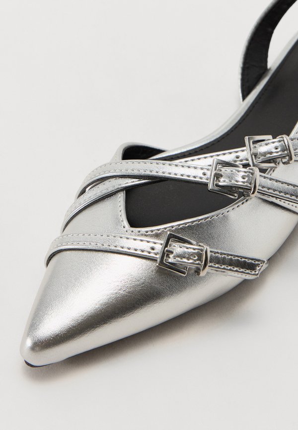 NEW POINTY - Ballet pumps - silver4