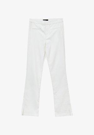 Pantalons blancs à jambe droite avec fentes avant et deux poches poitrine décoratives, posés à plat sur un fond blanc.