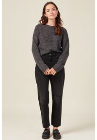 BONOBO Jeans MIT LANGEN ÄRMELN CROPPED - Strickpullover - gris foncé