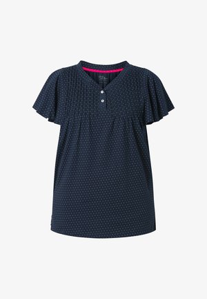 Marineblå bluse med korte ærmer og små hvide prikker, plisseret foran, rund halsudskæring og to hvide knapper under kraven.