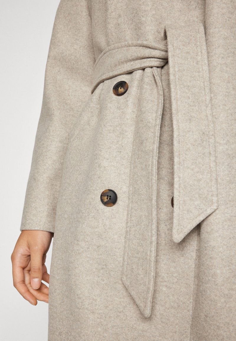 Vero Moda VMFORTUNEAYA SCARF COAT - Classic coat - silver mink 