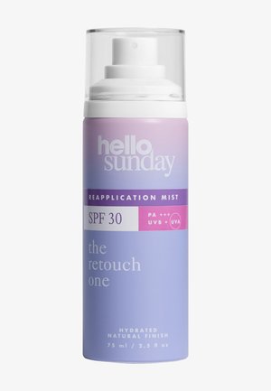 Flacon spray brume de réapplication SPF 30 étiqueté "hello sunday" avec "the retouch one", protection UVA/UVB, 75 ml, hydratation finition naturelle.