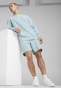 Puma CLASSICS MIT WAFFELSTRUKTUR - Treningo apatinė dalis - turquoise surf