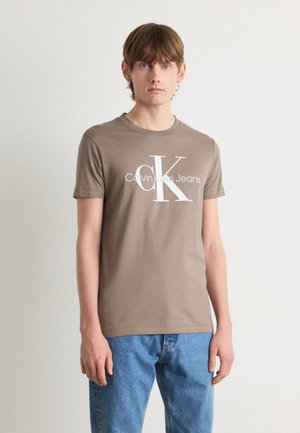SEASONAL MONOLOGO TEE - T-shirts med print - light brown