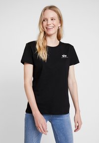 Alpha Industries - BASIC T SMALL LOGO - Basic T-shirt - black Thumbnail Image 1