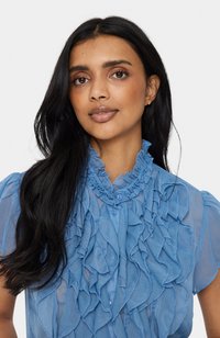 Saint Tropez LILJA CRINKLE - Bluza z gumbi - captain's blue