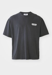 STUDIO LOGO UNISEX - Nyomott mintás póló - washed black