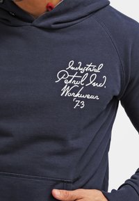 Petrol Industries Felpa con cappuccio - dark blue