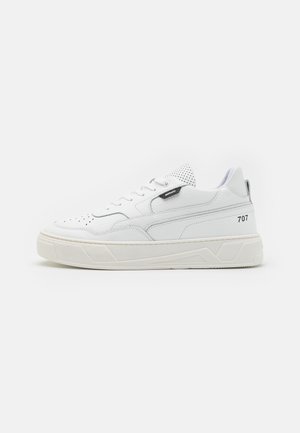 Antony Morato Sneakers - white