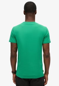 Superdry & Co VINTAGE LOGO  - T-shirt basic - drop kick green