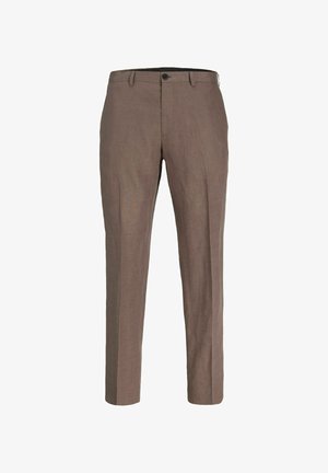 Barna egyenes szárú férfi nadrág elülső gombbal, övbújtatókkal, és tiszta, szabott kivitelben.