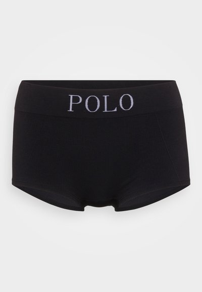 Melni kokvilnas bokseršorti ar ribotu tekstūru. Ievērojama plata josta ar izsistu "POLO" pelēkā krāsā. Nedaudz izliekti kāju atveres.