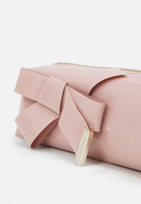 Ted Baker NIKARA - Wash bag - pink