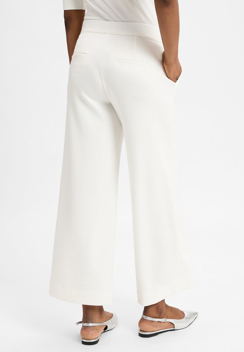 Cambio ARINA Trousers weiß/white Zalando
