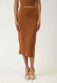 INFLUENCER A-Linien-Rock - caramel