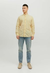 Jack & Jones SUMMER BAND - Camicia - jojoba