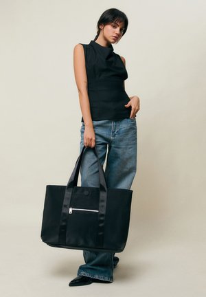 MISAKO AUSTERU  - Handtasche - black