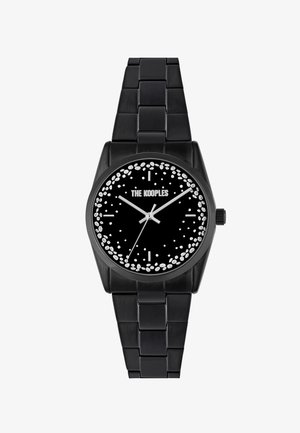 Reloj de pulsera negro con esfera redonda, adornada con pequeños cristales en una esfera negra, y una pulsera de eslabones de metal negro a juego.