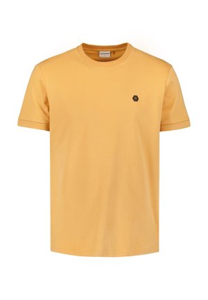 Korte mouw t-shirt van zacht, geel katoen met een ronde hals en een klein zwart hexagonaal logo op de borst. Soepele textuur, ontspannen pasvorm.