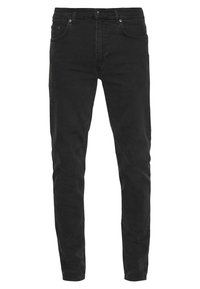 Jeans de mezclilla negra con un corte ajustado, que incluyen una cremallera, cinco bolsillos y detalles de costura mínimos. Textura suave con un acabado mate.